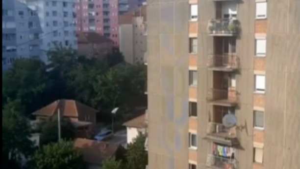 EVO KAKO TRENUTNO IZGLEDA NA KOSOVU Čuju se sirene za opasnost, situacija se zaoštrava (VIDEO)