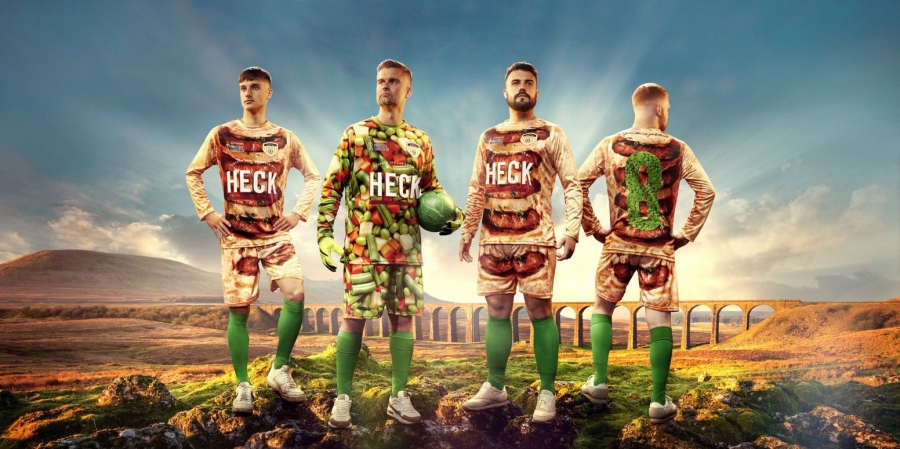 HIT Nižerazredni fudbalski klub iznenadio opremom, OVAKVE DRESOVE nemaju ni Junajted ni Liverpul!