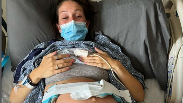 NAKON 4 SPONTANA POBAČAJA, DESILO JOJ SE NEŠTO ŠTO SE DOGAĐA JEDNOM U 10 MILIONA SLUČAJEVA: "Mislila sam da nikad više NEĆU RODITI, a onda se desilo ovo čudo"