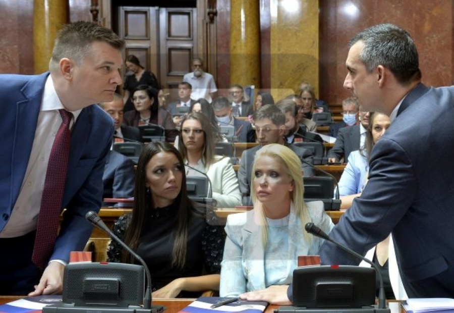 Nebojša Bakarec: Skupština Srbije-Deo opozicije pogazio datu reč!