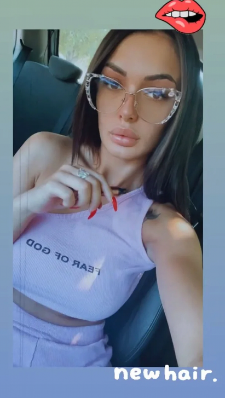 PIPKALE SU SE KAO U FILMU ZA ODRASLE Mia Jovanović i Viki Mitrović napravile pometnju na bazenu, svi gledali samo u njih