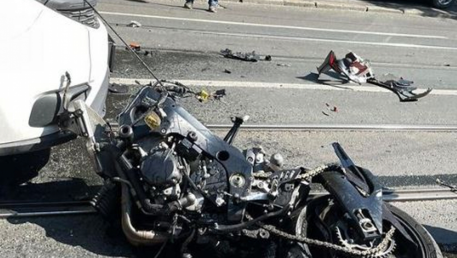 TRAGEDIJA U CENTRU BEOGRADA Motociklista (20) poginuo u saobraćajnoj nesreći (VIDEO)