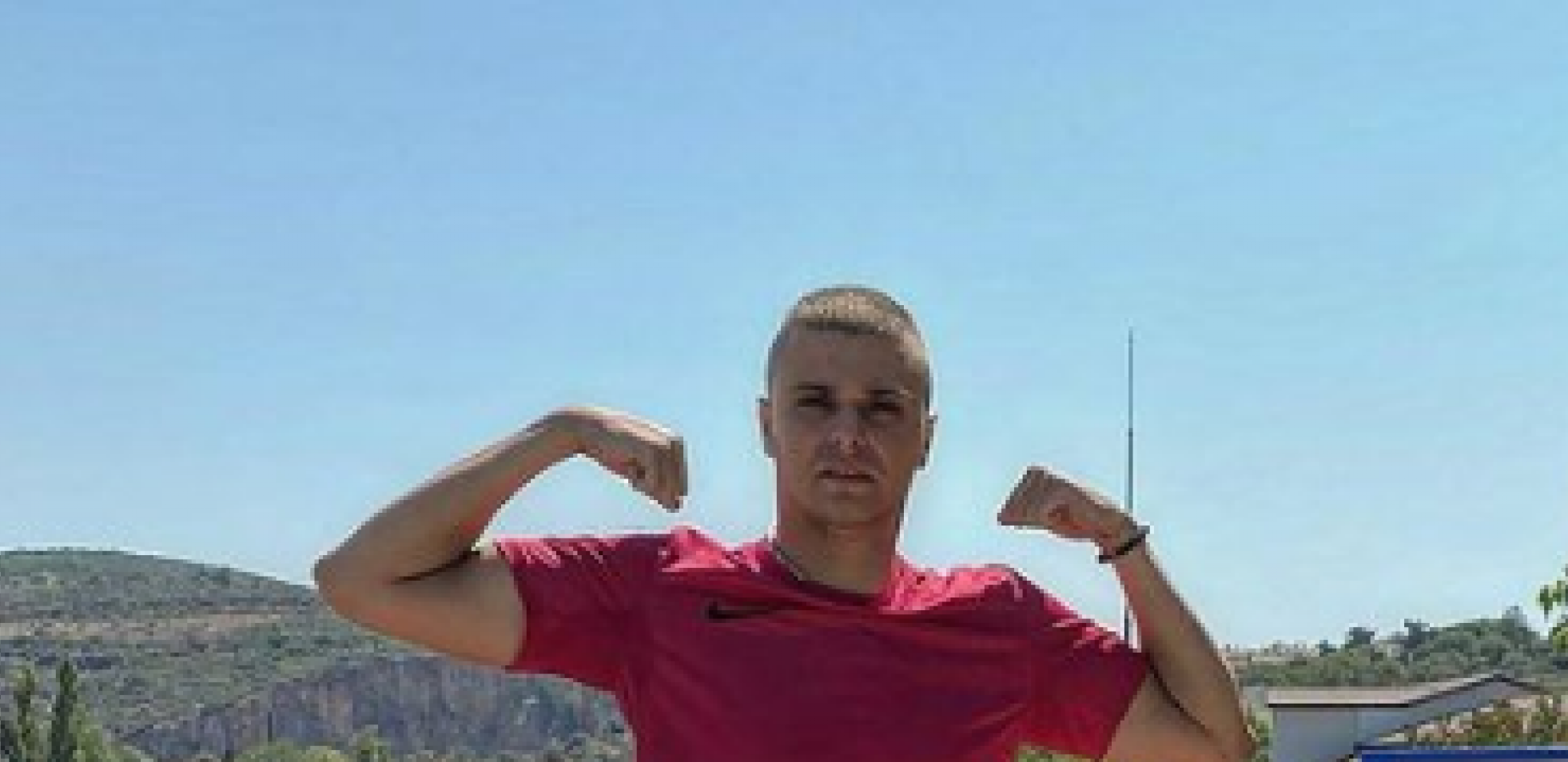 SVAKA ČAST SRBINE! Momak putovao na letovanje "Stojadinom" čak 30 sati i nigde ga nije izdao (FOTO)