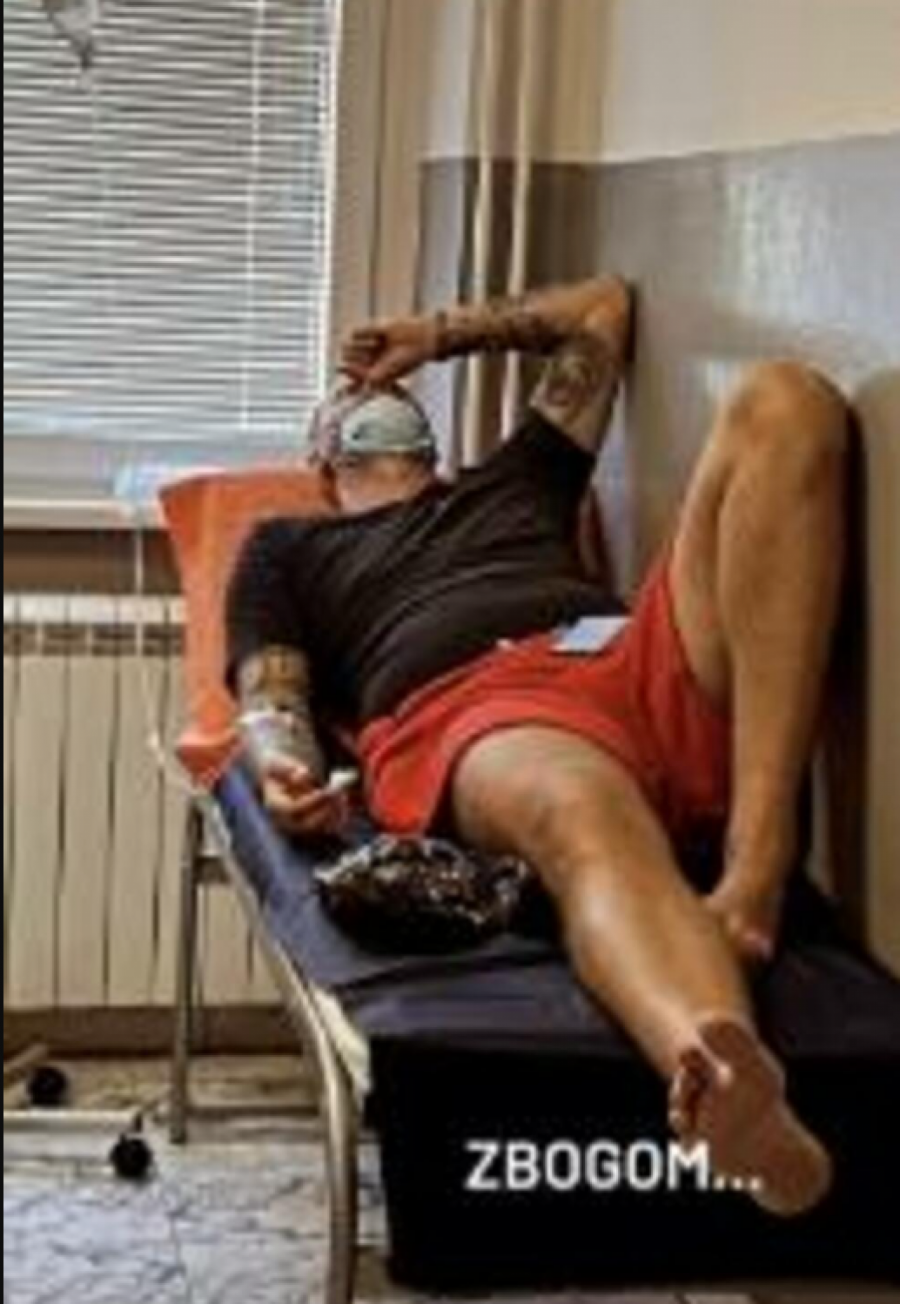 JANJUŠ ZAVRŠIO U BOLNICI ZBOG ANE KORAĆ! Kad je čuo da je trudna zadrugaru se slošilo, evo šta kaže na sve (FOTO)
