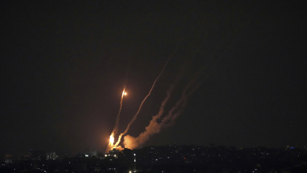 GORI NEBO NAD SEVASTOPOLJEM Rusi aktivirali "Pancire" pod naletom flote ukrajinskih dronova (VIDEO)