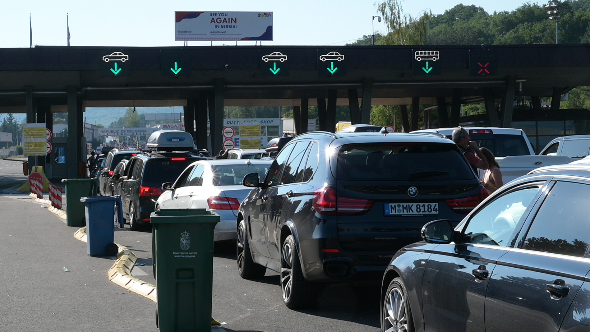 NOVE TAKSE, PUTARINE, PRAVILA NA PLAŽAMA U GRČKOJ... Ovo su novine o kojima morate sve da znate pre nego što krenete na odmor