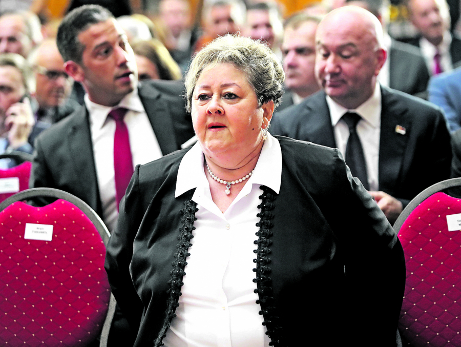 OTVARA SE 2.500 RADNIH MESTA Biće potpisano devet novih ugovora vrednih 320 miliona evra