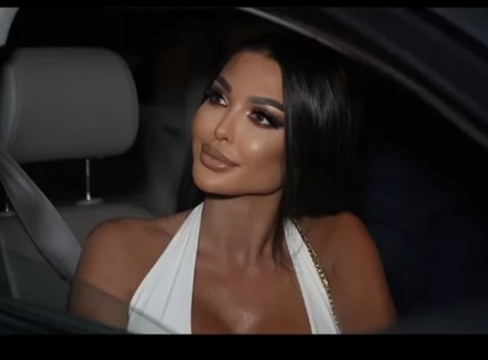 MAJA I CAR PONOVO ZAJEDNO? Evo šta je odalo skandalozne ljubavnike (FOTO)