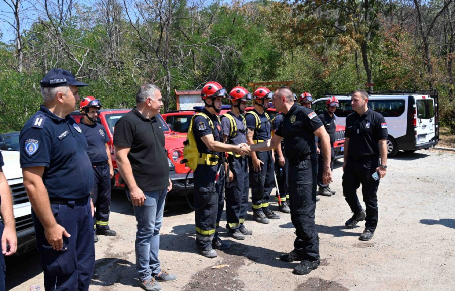 LJUDSKI FAKTOR KRIV ZA POŽAR Vršačke planine gorele zbog nekoliko vatri zapaljenih oko hotela „Turist“ (FOTO)