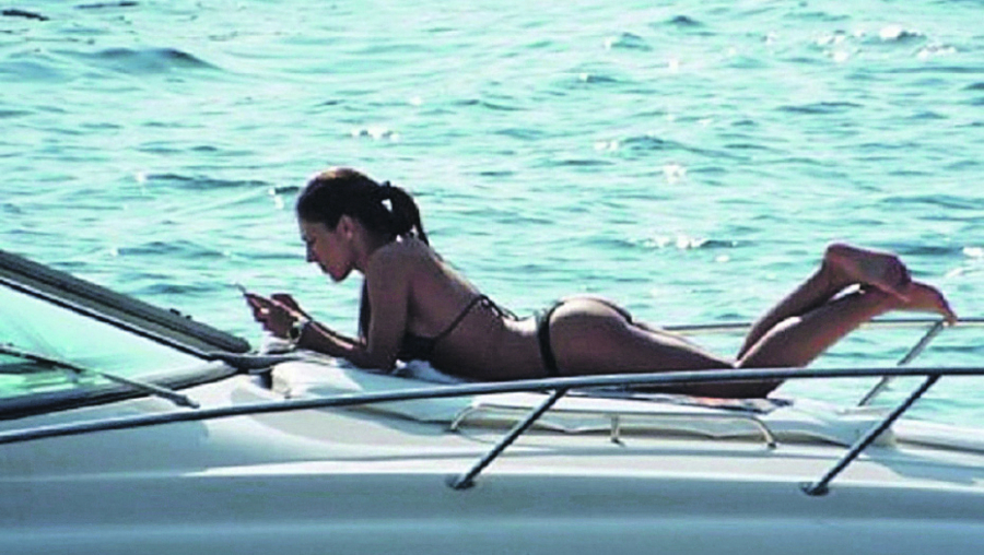 KUPUJE JAHTU OD 500.000 EVRA Sandra Afrika posedovanje ovog sredstva smatra stasusnim simbolom