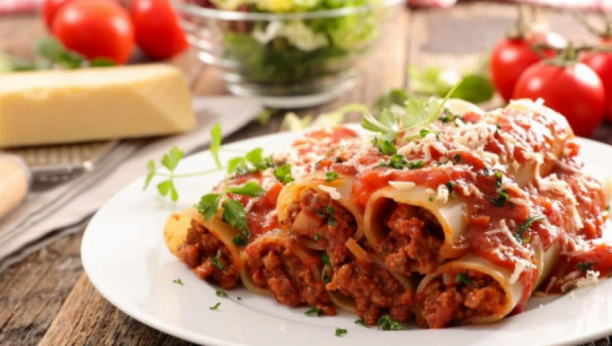 KANELONI SA MLEVENIM MESOM Original italijanski recept, jelo savršeno za svaku priliku