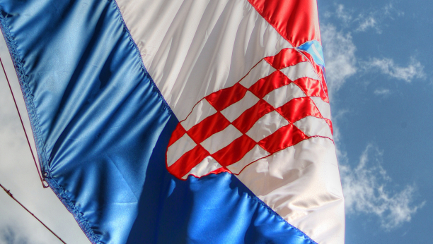 VIC DANA Koja je razlika između katoličke crkve i hrvatske vlade?