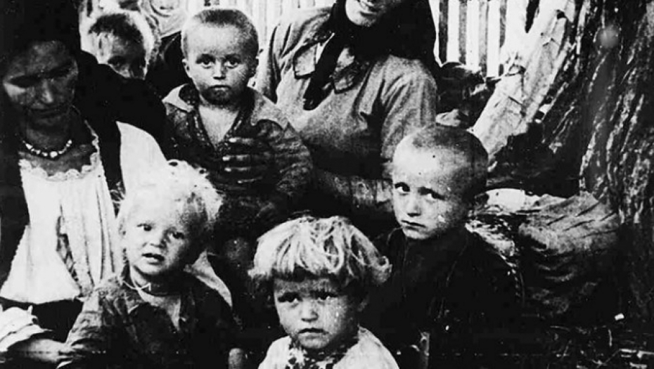 FEJSBUK PREKRAJA ISTORIJU Fotografije dece iz logora Sisak i Jastrebarsko uklonio kao "neprimeren sadržaj"