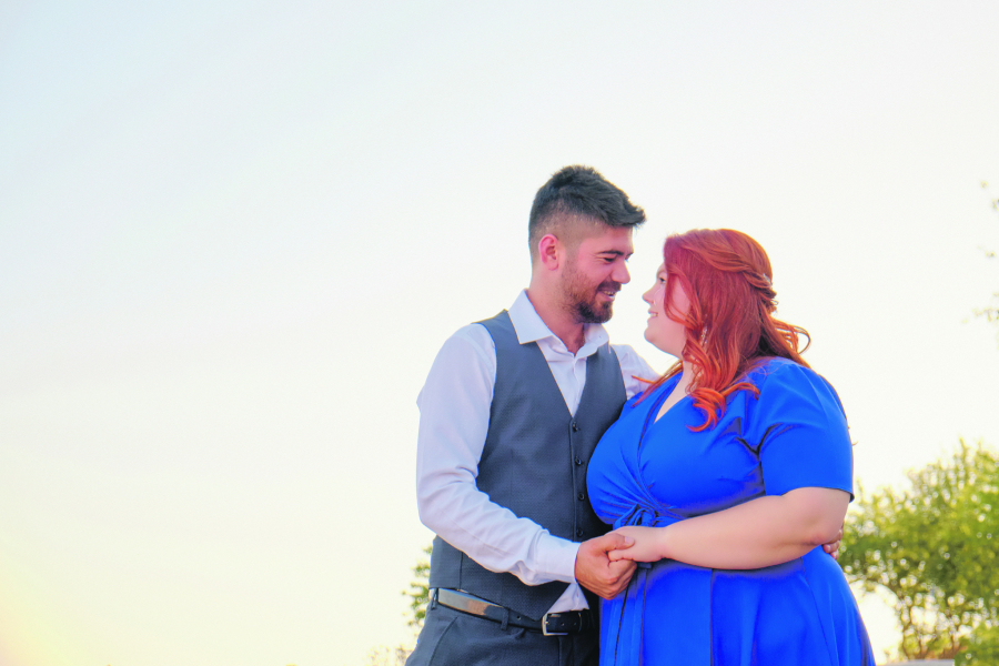 OPREZ! Društvenim mrežama se širi novi trend u seksu - izazov poznat kao „svinjsko pečenje“