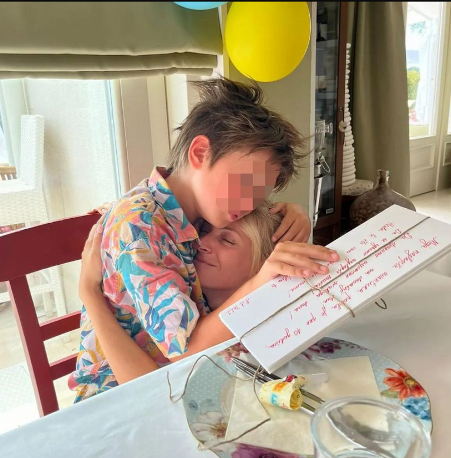 SIN ANĐELKE PRPIĆ KRENUO NJENIM STOPAMA: Moj sin je i dalje dete koje treba da se igra i da sutra radi ono što voli!