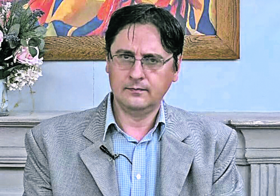 SKUPO DOPISIVANJE Dostavljaču koji je slao poruke i firmi u kojoj je zaposlen preti tužba i kazna od 100.000 dinara