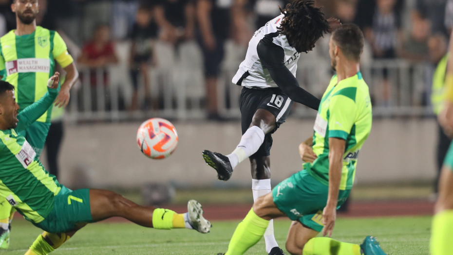 MUK U HUMSKOJ Evo kako su golčinom Kiprani po drugi put izjednačili na stadionu Partizana (VIDEO)