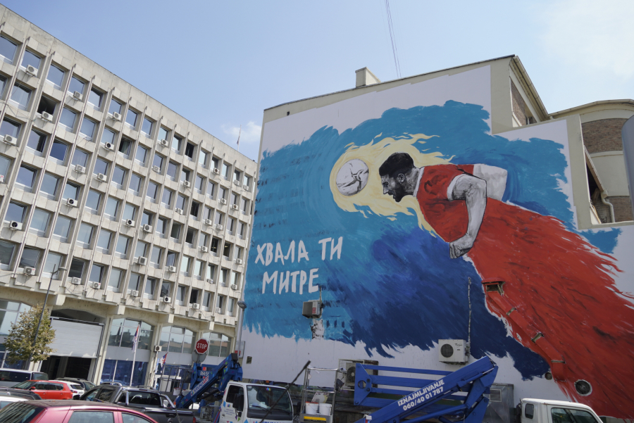 MITROGOL JE TO ZASLUŽIO Srpski napadač dobio veličanstven mural u Beogradu (FOTO)
