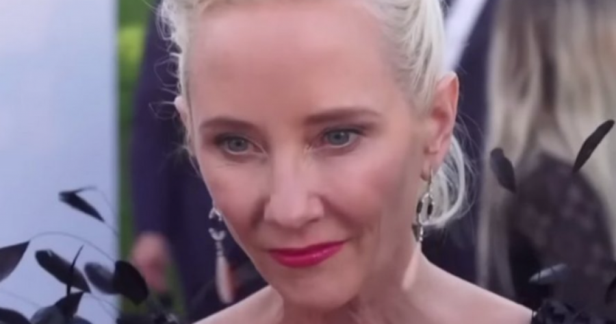 ISTRAGA OBUSTAVLJENA Oglasila se policija o saobraćajnoj nesreći u kojoj je život izgubila slavna glumica