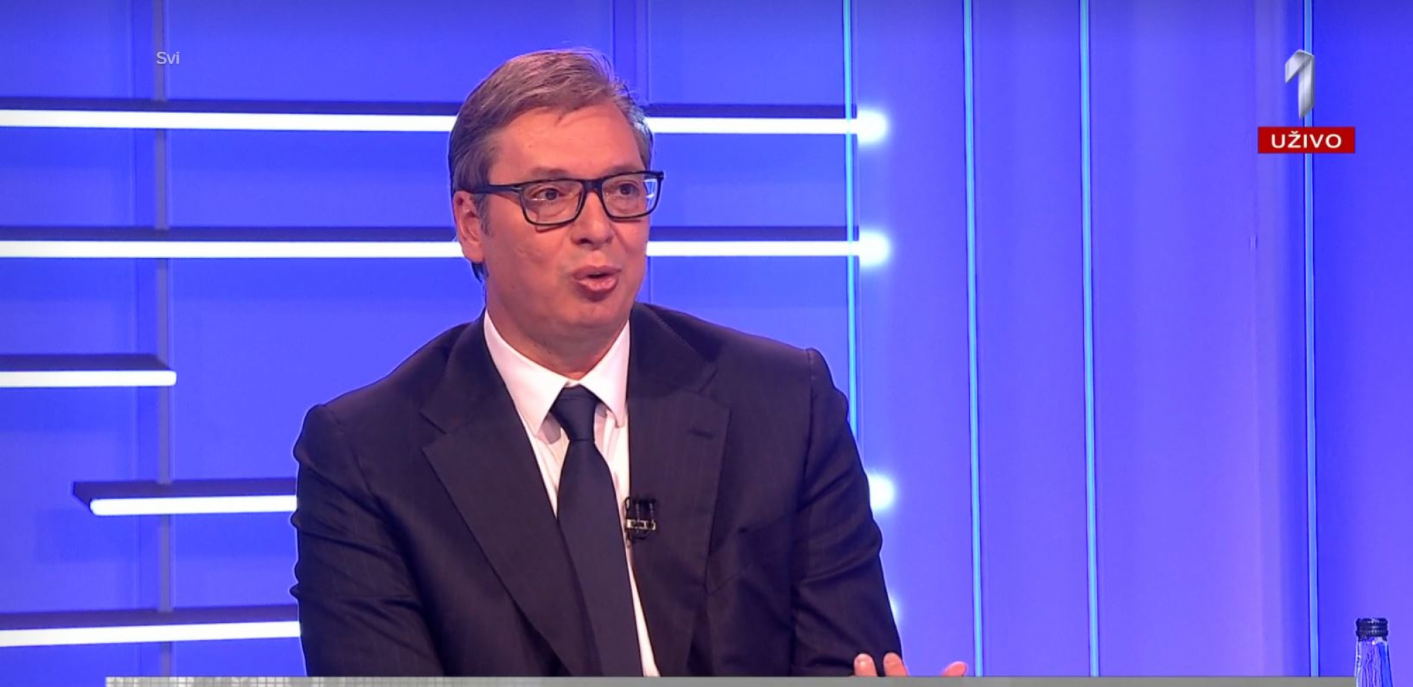 VUČIĆ O TABLICAMA I UVOĐENJU "KOSOVSKIH" LIČNIH KARATA: Srbima koji svaki dan idu tamo-vamo uvodite papire, e pa to ne može!