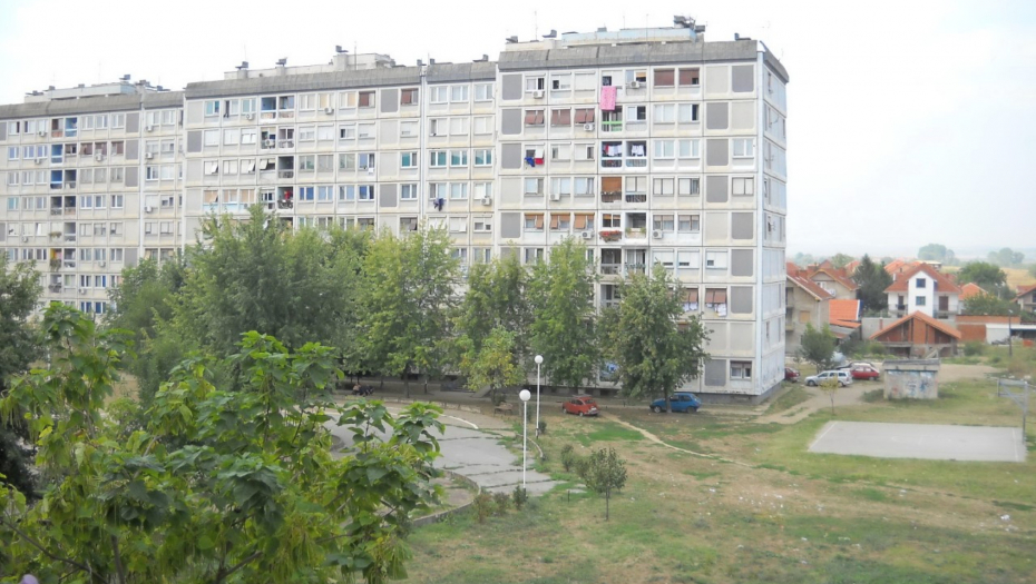 SAMOUBISTVO U LESKOVCU Skončao život bacivši se sa četvrtog sprata na pločnik