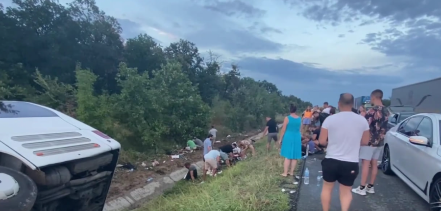 DECA KOJA SU POVREĐENA U BUGARSKOJ STIŽU U SRBIJU Helikopterima će ih prebaciti iz Sofije za Beograd