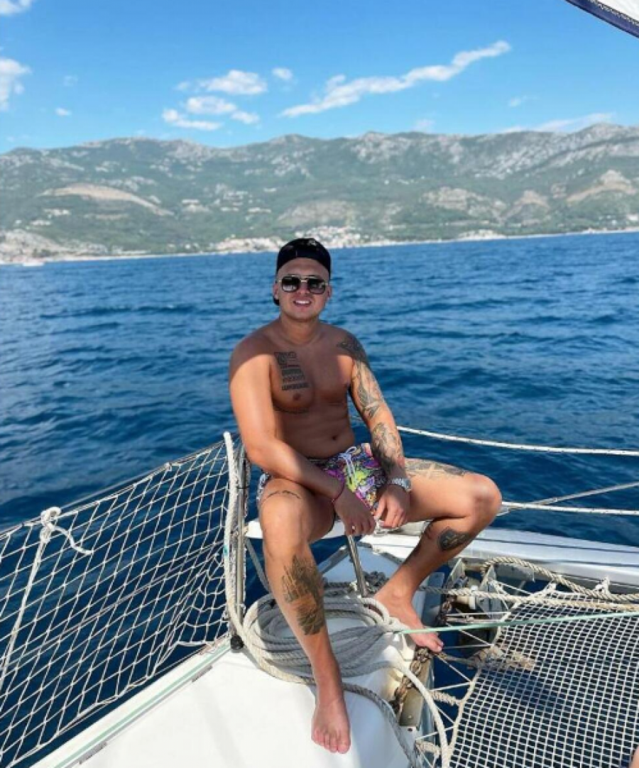 BEZ ZADRŠKE Stefan Karić  otkrio kada će se pomiriti s Jovanom OVO ĆE JE IZNENADIITI