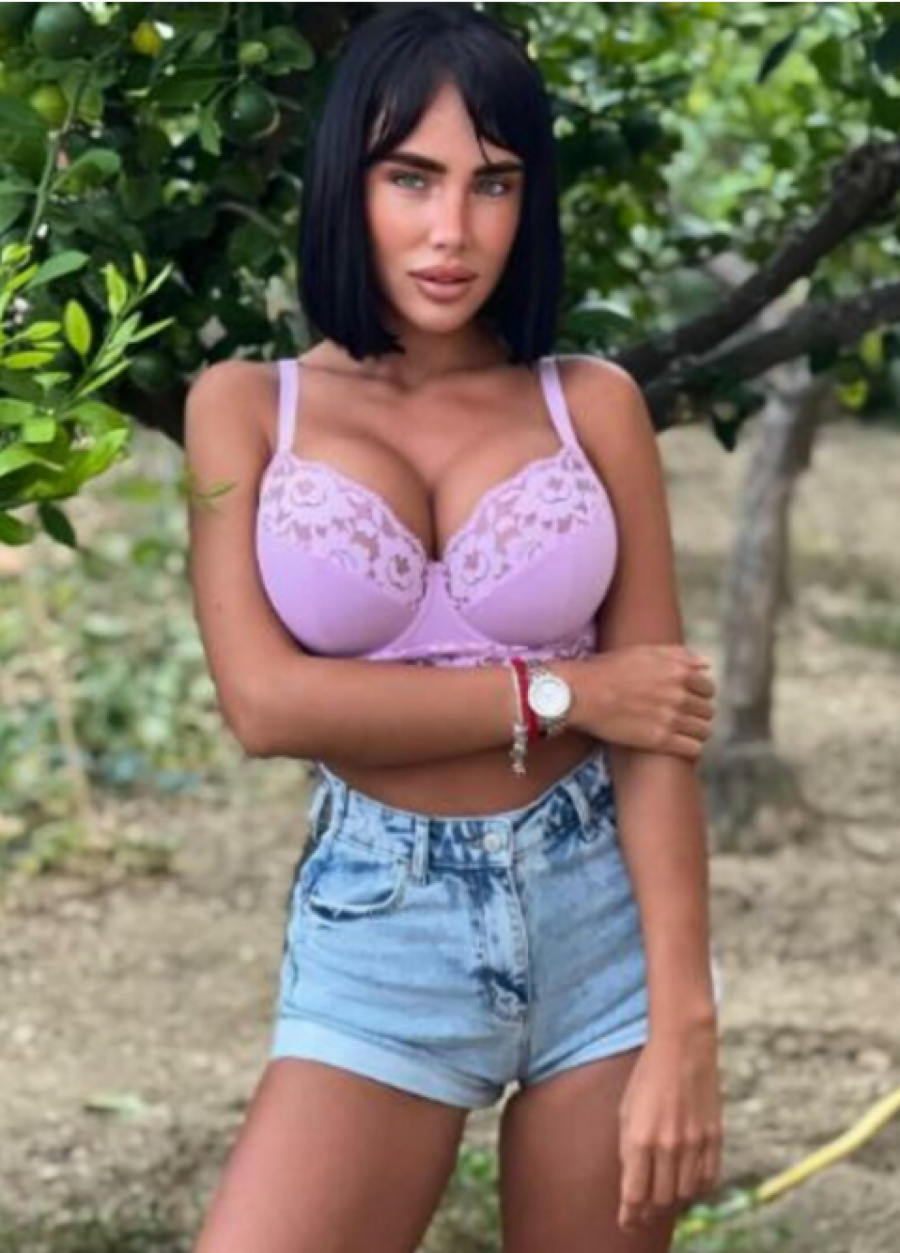 PREVARENA ALEKSANDRA SUBOTIĆ SE HVALI LUKSUZNIM NAKITOM Peca je ostavio zbog Maje Marinković, a sada ova fotografija zbunila sve (FOTO)