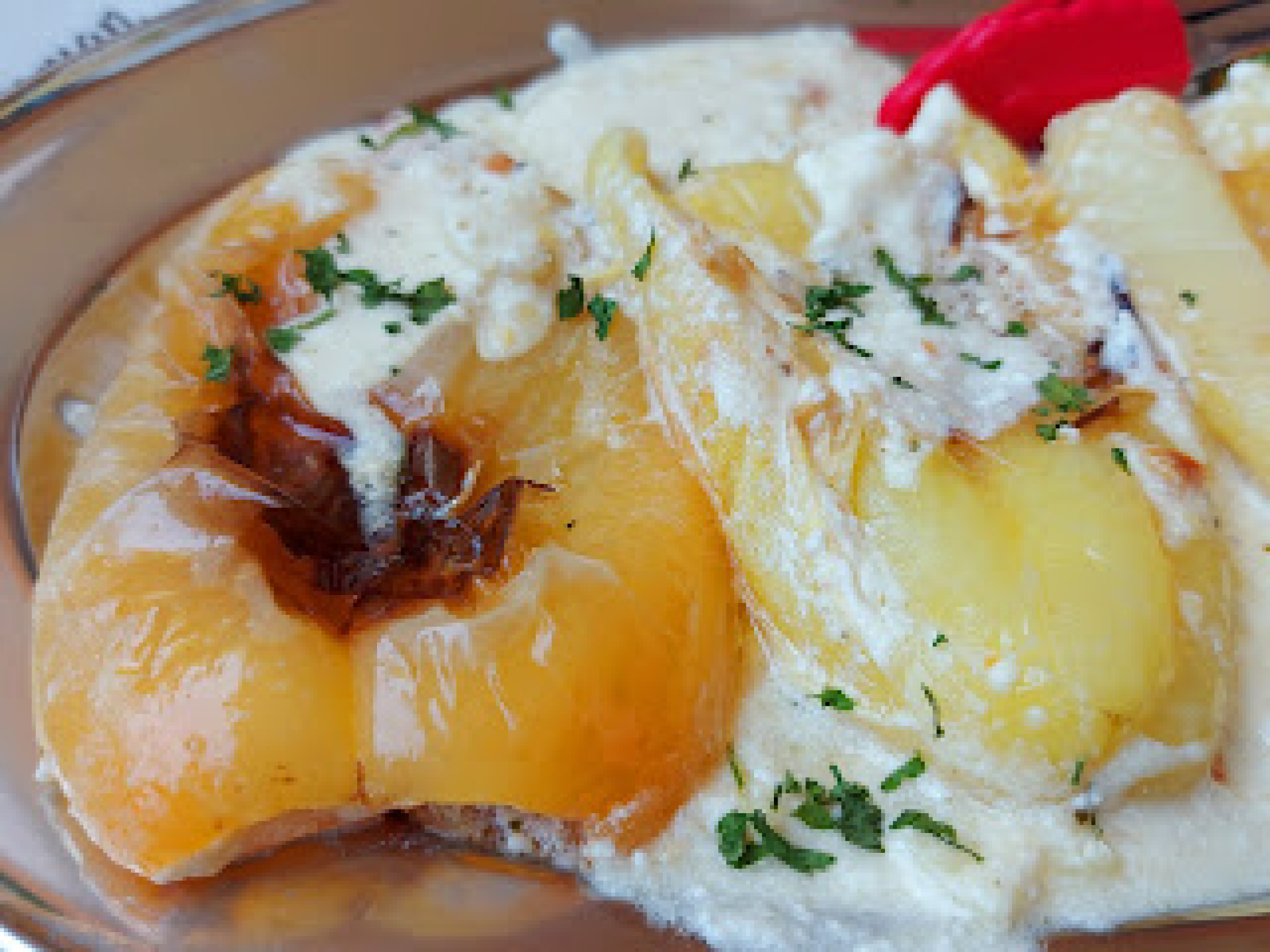 FINI, LETNJI OBROK Pržene paprike sa belim lukom, lagano, aromatično, ukusno (VIDEO)