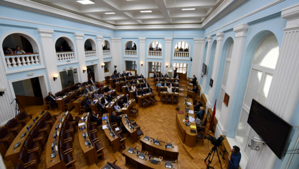 REŠAVA SE KRIZA PO TREĆI PUT Crna Gora: Nastavak pregovora stare parlamentarne većine
