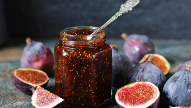 Ima nešto odvratno u vezi sa smokvama: Kad vidite zbog čega su toliko slatke, nećete ih okusiti