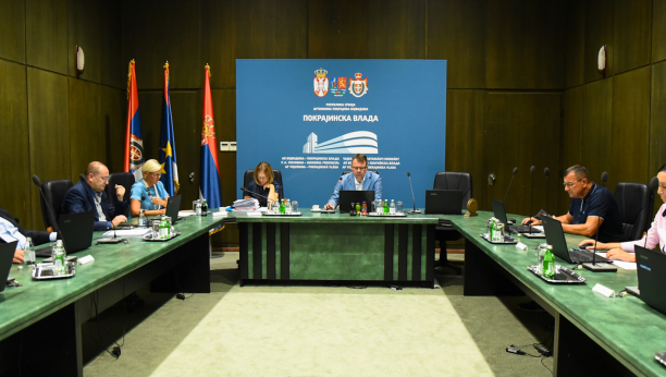 SAOPŠTENJE SA SEDINICE POKRAJINSKE VLADE Novi obim budžeta povećan za 5,96 milijardi dinara