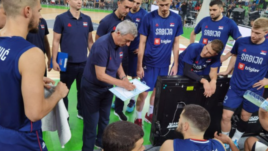 NBA OBRAČUN JOKIĆA i DONČIĆA PRIPAO SLOVENCU  U prepunim "Stožicama", Slovenija nadigrala Srbiju u produžetku i pokazala da će biti ozbiljan rival "Orlovima" na Evrobasketu
