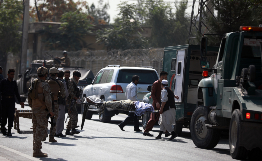 EKSPLOZIJA U KABULU Bomba aktivirana tokom molitve, poginulo najmanje 10 ljudi