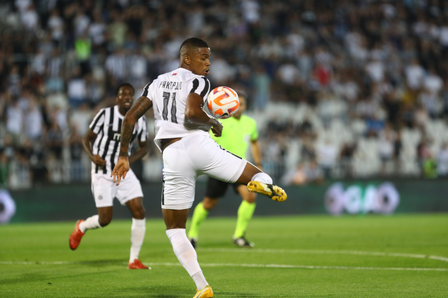 POKER PARTIZANA Crno-beli konačno proigrali, prekinuli crnu seriju, dobili Maltežane  i na korak su od Lige konferencija