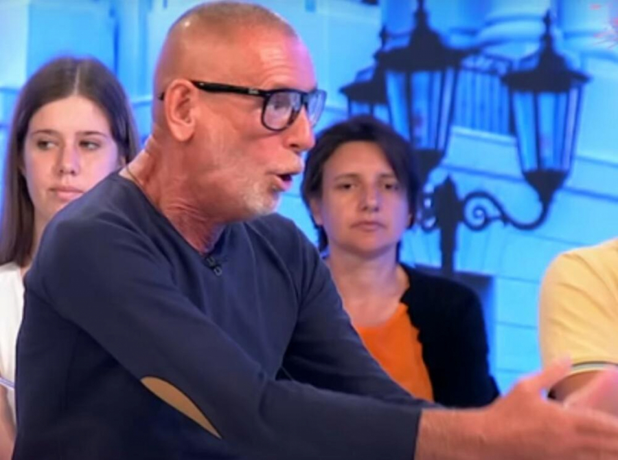 UPOREDIO DALILU SA TITOM Lepi Mića brutalno izvređao Dragojevićku usred emisije, opasno joj zamerio ovo