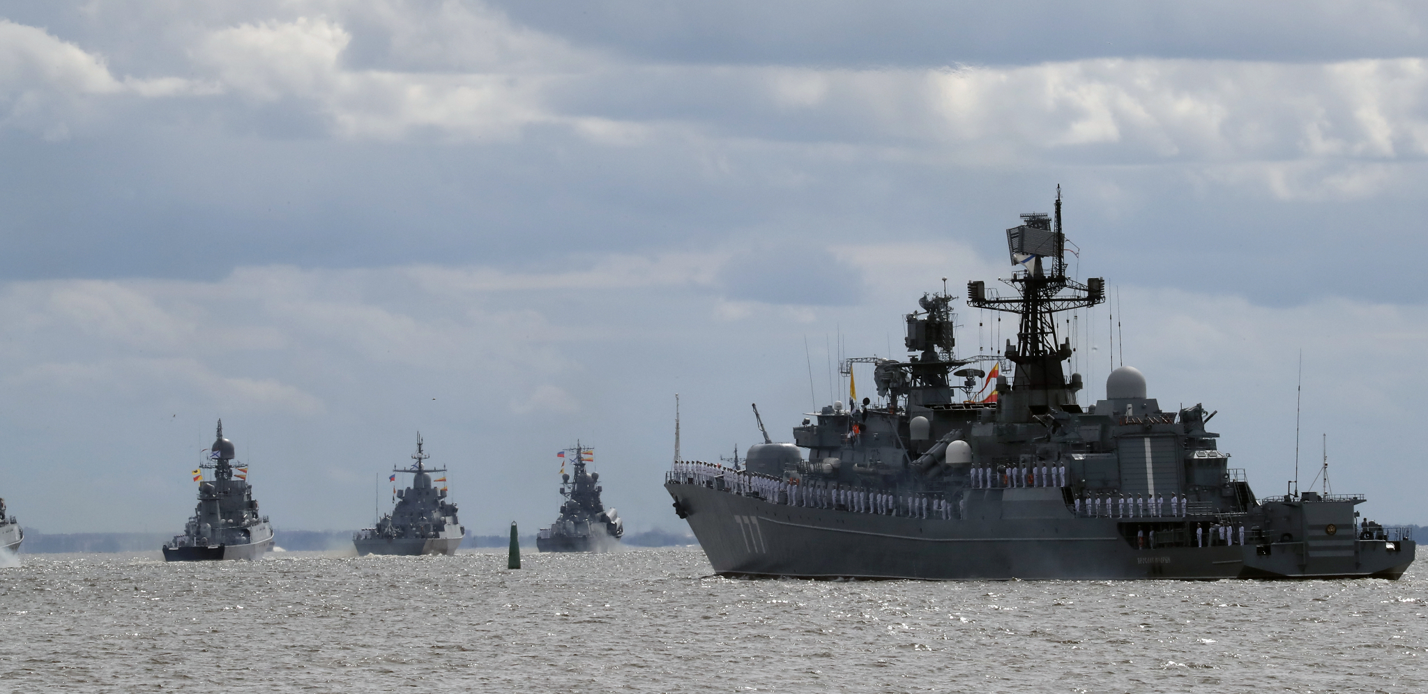 ODLETELA "GLAVA" Putin smenio nesposobnog admirala, novi komandant krenuo odmah u akciju!