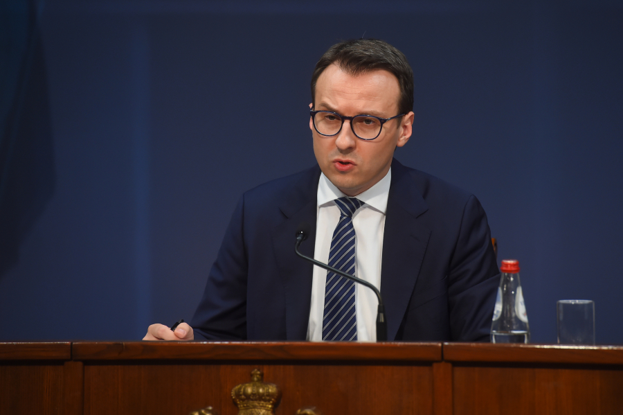 ALBANCI UZ POMOĆ SPONZORA OPKOLJAVAJU NAŠ NAROD Ameri uvode Kurtijevu paravojsku na sever