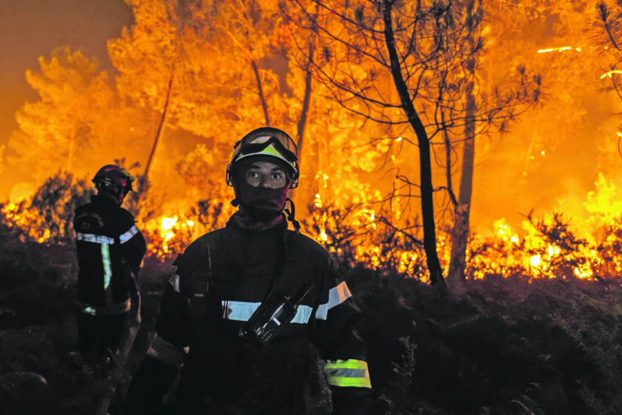 APOKALIPSA, VETAR UBIO 13 LJUDI! Vremenske neprilike preslab su opis onoga što se dešava na Starom kontinentu