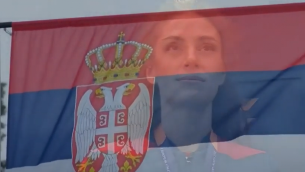 SRPSKA HIMNA SE ORILA U MINHENU Šampionka Evrope Ivana Vuleta na podijumu (VIDEO)