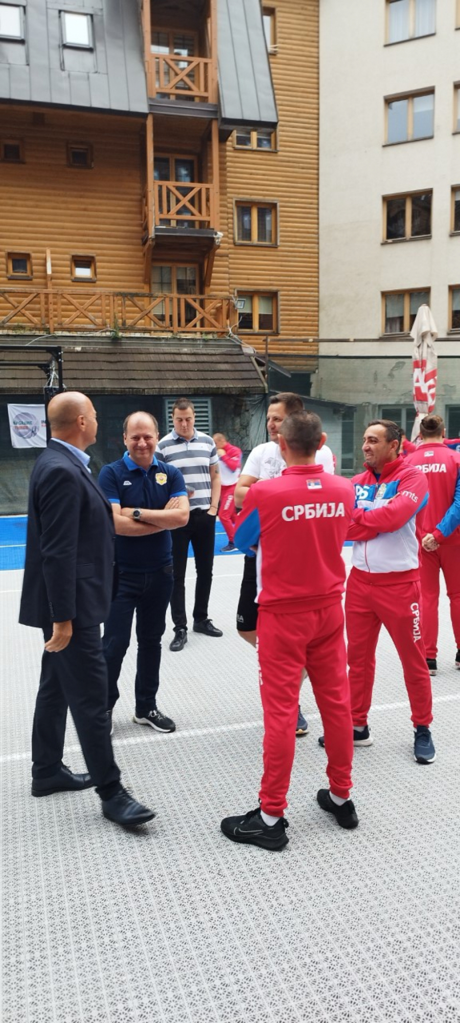 POSETA Bokseri na Jahorini dočekali ministra Vulina (FOTO)