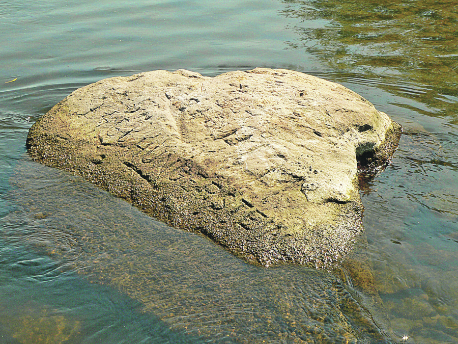 IZRONILA ZLOKOBNA UPOZORENJA PREDAKA! Nizak vodostaj reka širom Evrope otkrio mračne tajne iz prošlosti