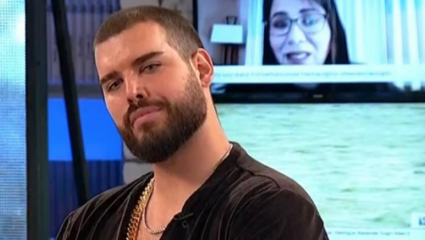 KRALJ OBRVA ULEPŠAO VODITELJKU Jovana Jeremić ponosna na adaktarke, a evo šta je Adam učinio od njenog lica (FOTO)