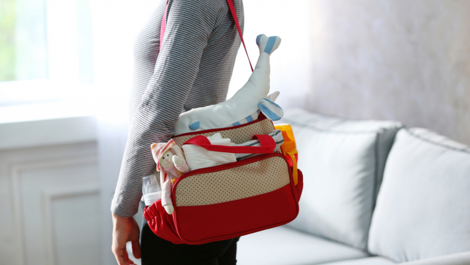 PRONAĐENO TELO NOVOROĐENČETA OBMOTANO PUPČANOM VRPCOM! Uhapšena majka monstrum (13) koja je dete ostavila u rancu!