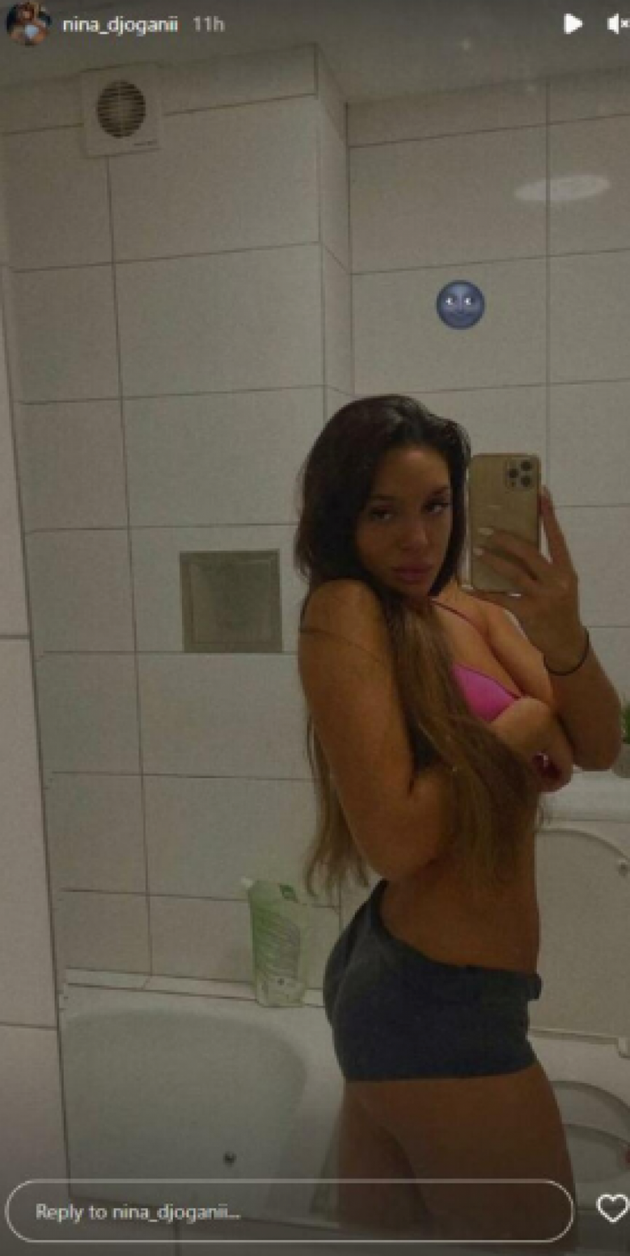 LUNINA SESTRA PROŽIVLJAVA LINČ NA MREŽAMA Nakon skandaloznih fotografija gu*e, usledila je lavina komentara (FOTO)