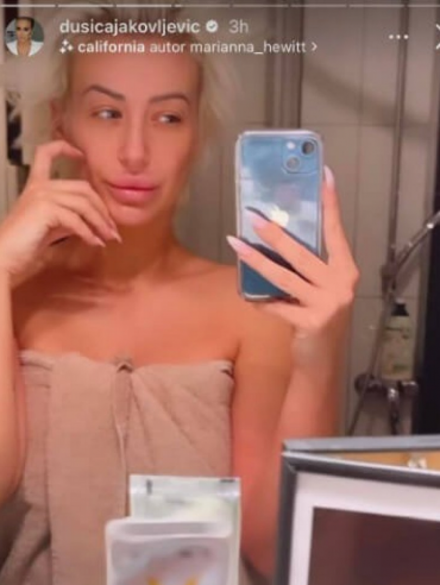 U OVOM IZDANJU JE JOŠ NISMO VIDELI Dušica Jakovljević pozirala u peškiriću, bez trunke šminke (FOTO)