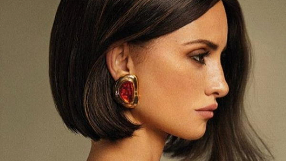 DUGA KOSA JE DEFINITIVNO AUT Uz ovu frizuru izgledaćete šik, a pristaje svakome