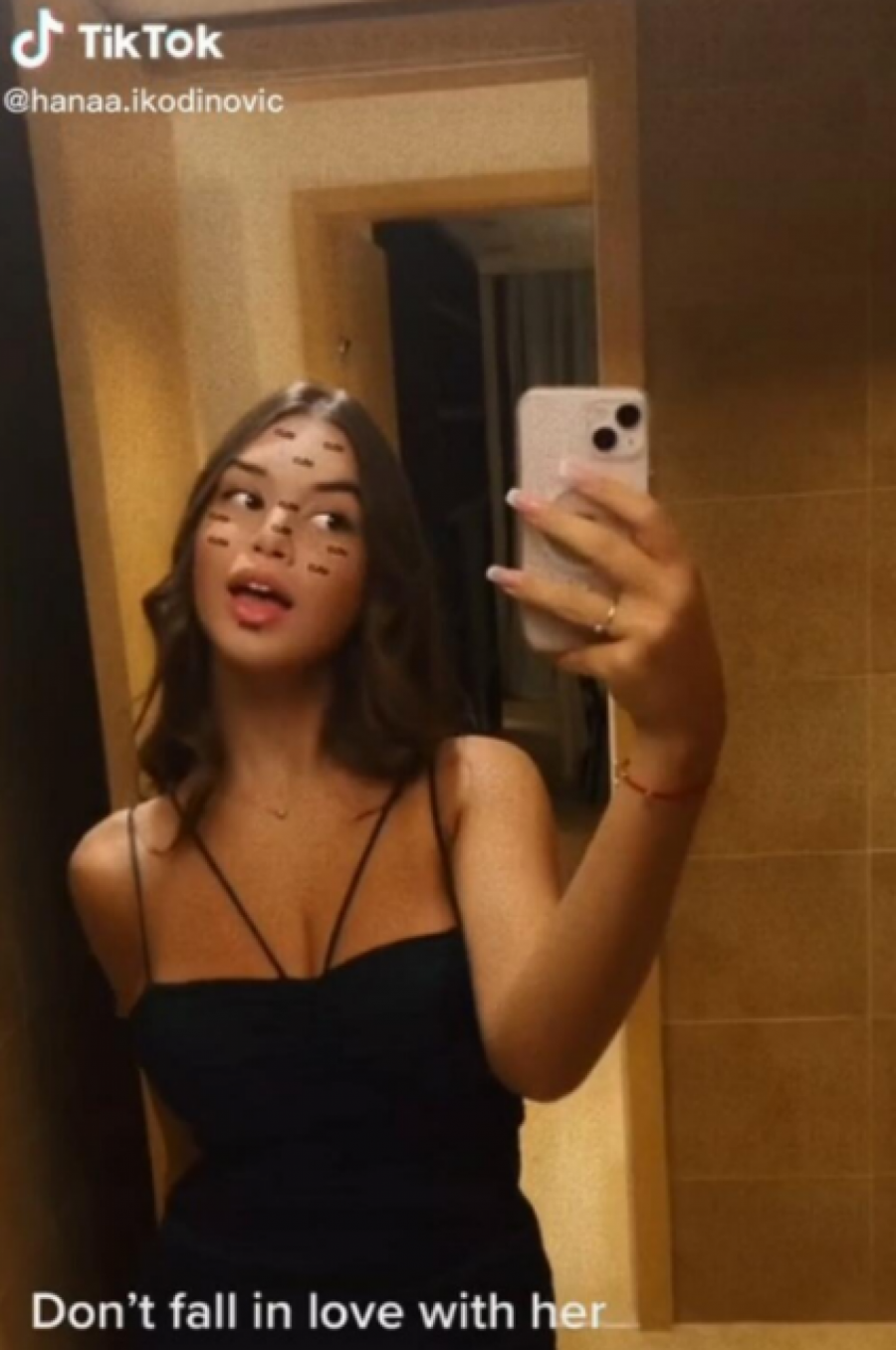 NEMOJ DA SE ZALJUBIŠ U MENE, AKO NE MOŽEŠ DA ME VOLIŠ OVAKVU Ćerka Nataše Bekvalac podelila trenutke iz života