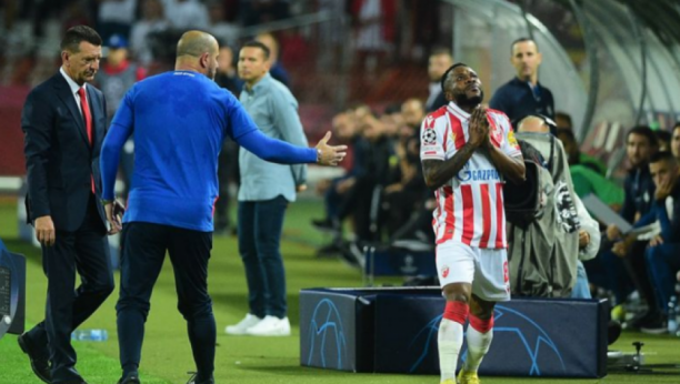 POMRAČENJE UMA Kangino ludilo snimljeno izbliza: Iskulirao Dekija, pa lomio sve pred sobom (FOTO)