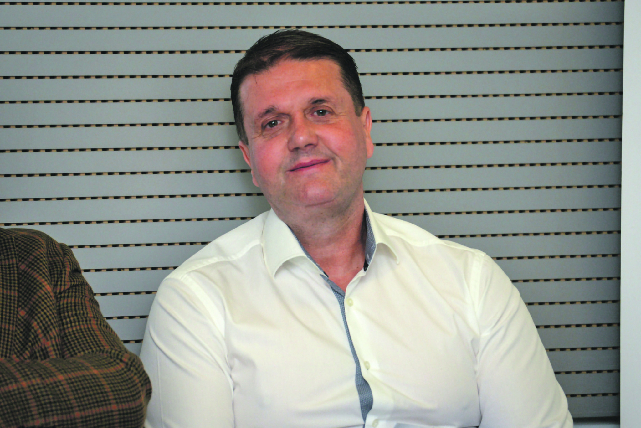 POLICAJCI ODAVALI TAJNE NAJVEĆEM NARKO-BOSU! Uhapšen ključni saradnik Milana Matkovića, glavnog vođe krimi-organizacije za šverc kokaina na Balkanu